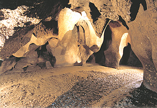 Cuevas del Toll
